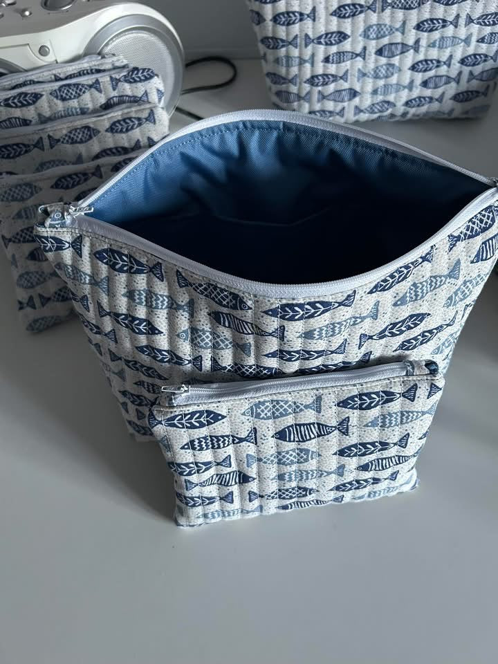 Toilettaske med fisk