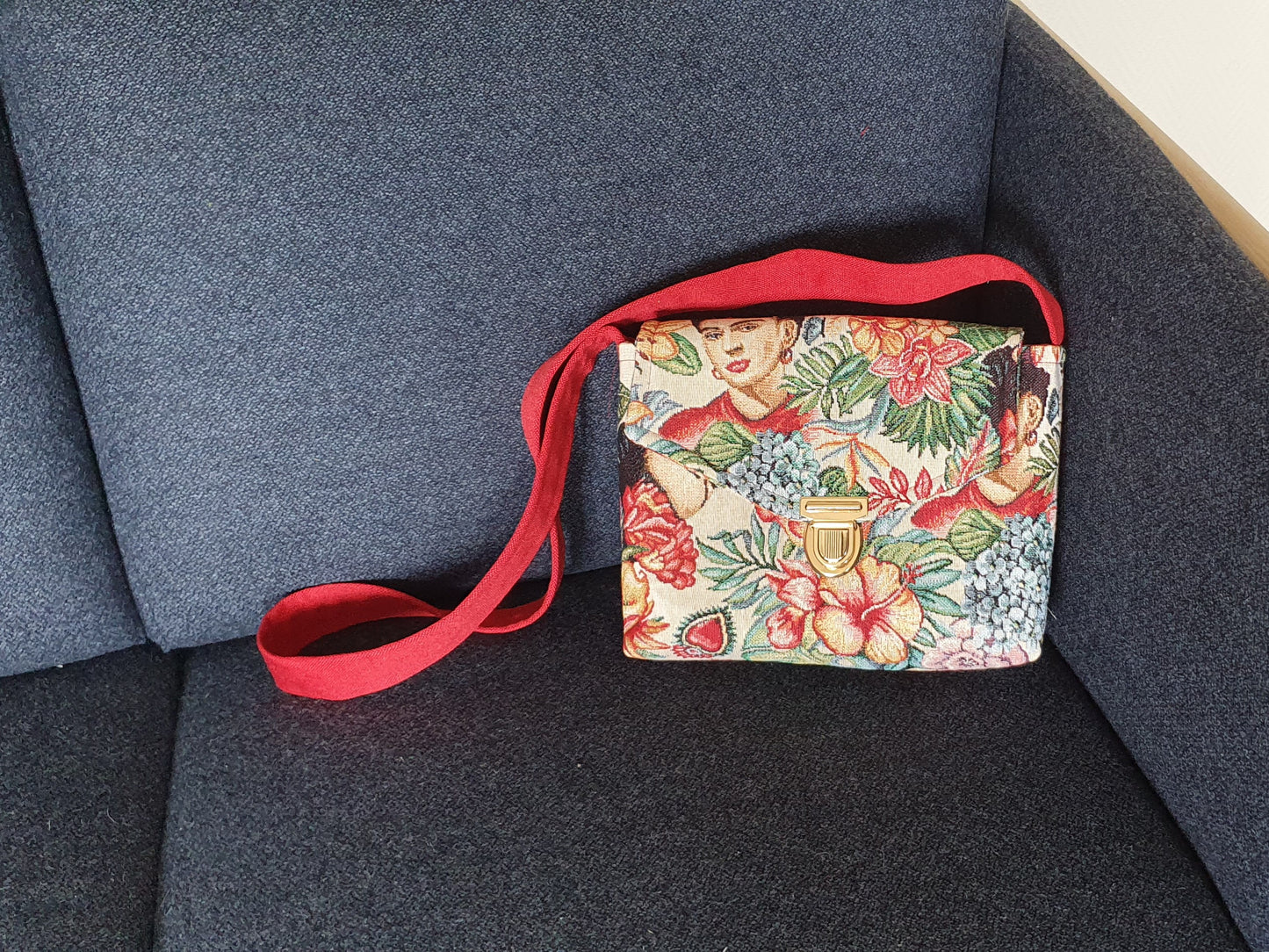 Shoulder bag: Frida Kahlo